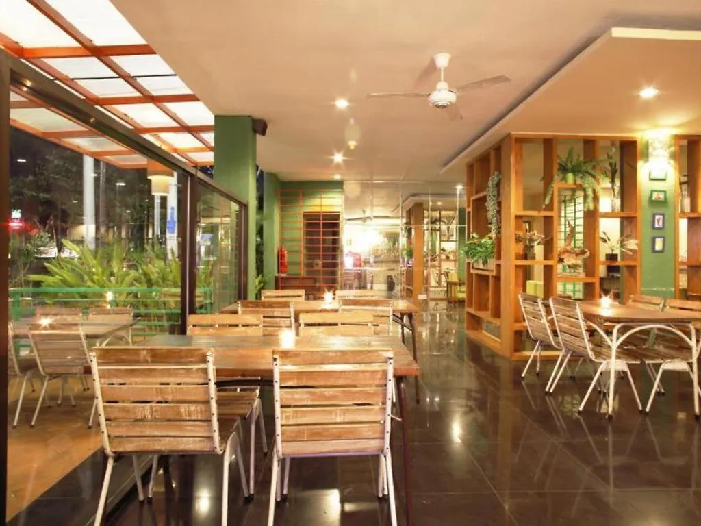 Spazzio Bali Hotel Kuta   Kuta (Bali)